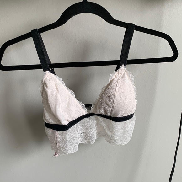Victoria’s Secret Black and White Bralette in size S - Picture 1 of 5